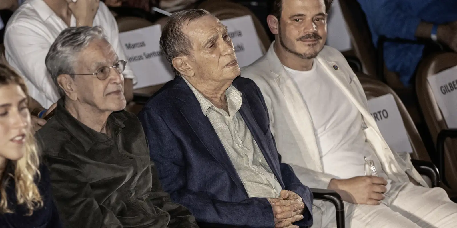 Mautner aposta no Brasil como luz diferente para o mundo, diz Caetano